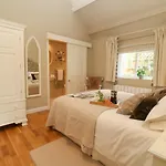The Old Forge Holiday home Stillington